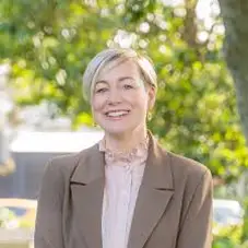 Robyn Ellson